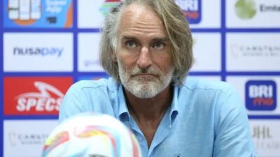 Jan Olde Riekerink Ungkap Penyebab Dewa United Gagal Kalahkan 10 Pemain Persebaya di BRI Liga 1