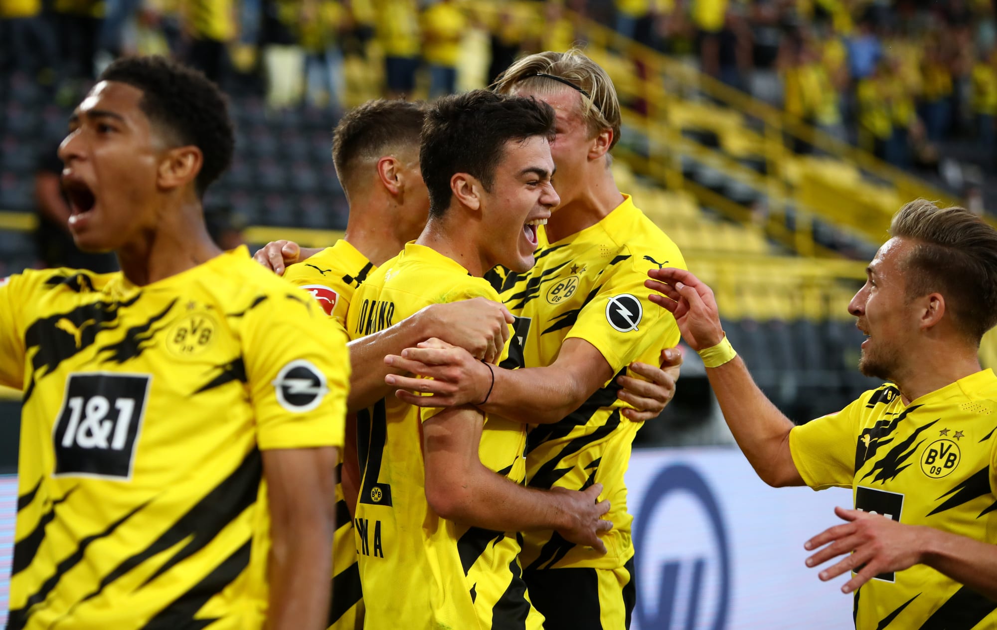 Borussia Dortmund Geser RB Leipzig setelah Menang 3 1 Lawan Bochum SCORE.CO.ID