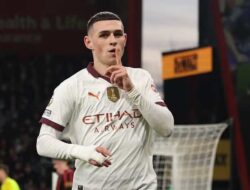 Phil Foden Tampil Maksimal, Stones Tidak Bisa Berkomentar Apa-Apa