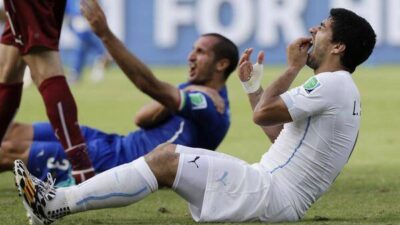 Suarez Ungkap Cerita Kontroversial