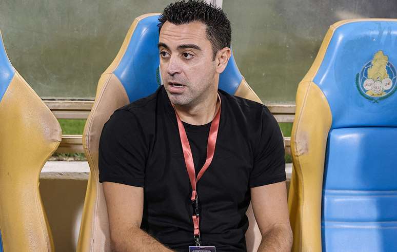 Xavi Pusing Melihat Barcelona Gagal Meraih Puncak Klasemen SCORE.CO.ID