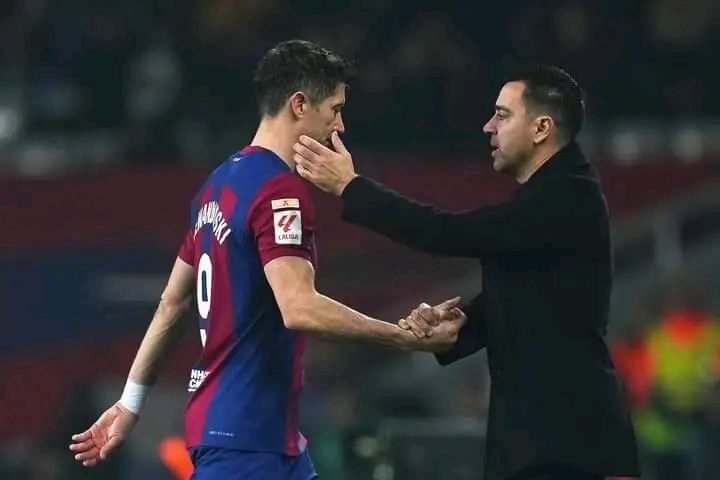 Deco : Xavi Bisa Bertahan Jadi Pelatih Barcelona dengan Satu Syarat Ini, Apa itu?