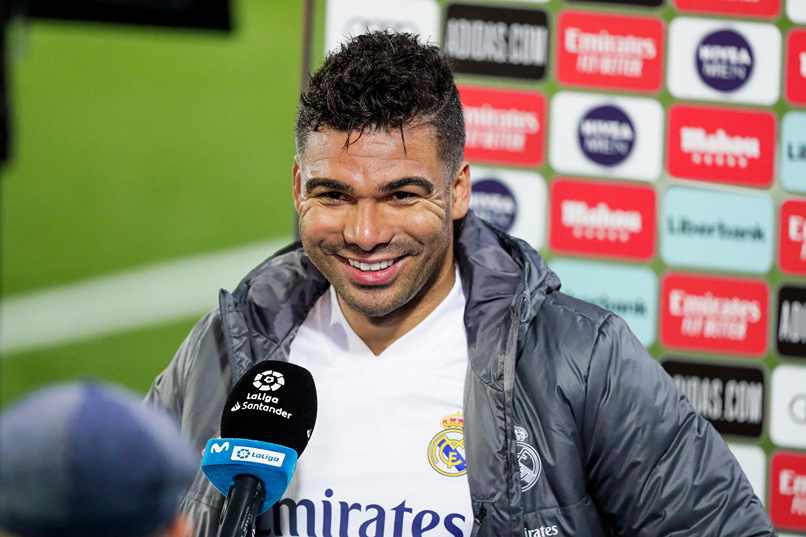 Casemiro Abaikan Penilaian Tim Medis MU Terbang ke Barcelona Cari Dokter Sendiri SCORE.CO.ID