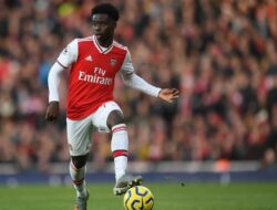 PSG Siap Memburu Bukayo Saka, Nego dengan Arsenal