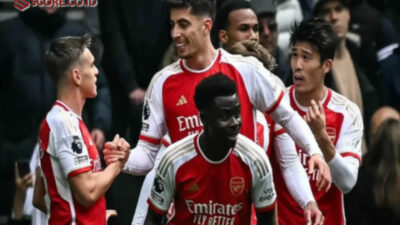 Gawat! Arsenal Dipepet Ketat Manchester City di Puncak Klasemen