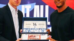 Bursa Transfer Serie A: AC Milan Bidik Bek Aston Villa Senilai £20 Juta