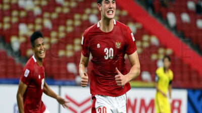 Bikin Kaget! Status Pemain Timnas Indonesia di Instagram Elkan Baggott Hilang