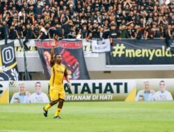 Sriwijaya FC Aktif Bidik Pemain Bintang, Netizen Bergumul: Masih Nunggak Mending Lunasi Dulu