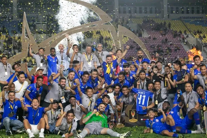 Drama di Stadion Manahan: Arema FC Juara Piala Presiden 2024, Sampai Adu Penalti