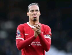 Van Dijk Ungkap Liverpool Labil Mengenai Kontrak Terbarunya