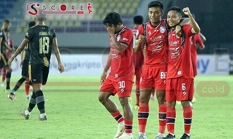 Arema FC dan Dewa United Harus Puas Berbagi Poin Setelah Pertandingan Tanpa Gol