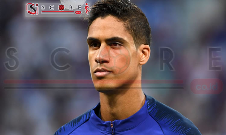 Raphael Varane Lebih Memilih Como Dibandingkan Manchester United