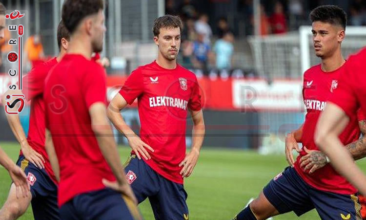 Mees Hilgers Pilar Kuat FC Twente