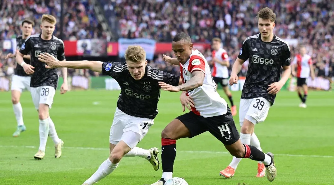 Feyenoord Vs Ajax 1 SCORE.CO.ID