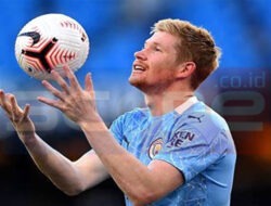 Ronaldo Mendesak Al Nassr Angkut Kevin De Bruyne Tahun 2025