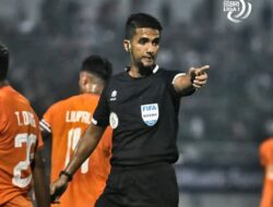 Waspadai 2 Wasit Biang Kerok Ini, Sering Beri Penalti di Liga 1 2024/2025