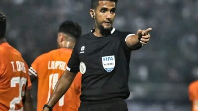 Waspadai 2 Wasit Biang Kerok Ini, Sering Beri Penalti di Liga 1 2024/2025