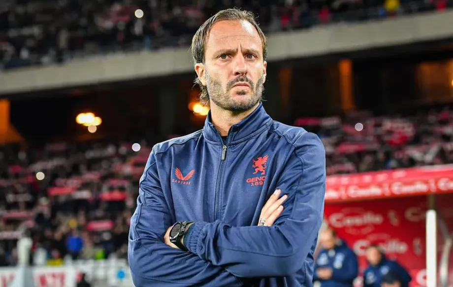 Genoa Pecat Gilardino, Legenda Arsenal Selangkah Lagi Jadi Pengganti