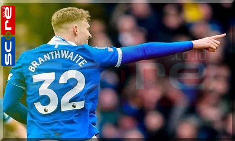 Jarrad Branthwaite: Lirik 75 Juta Pounds Dari MU