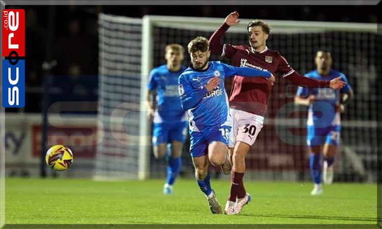 Prediksi Skor Peterborough vs Northampton Town: 18 Desember 2024