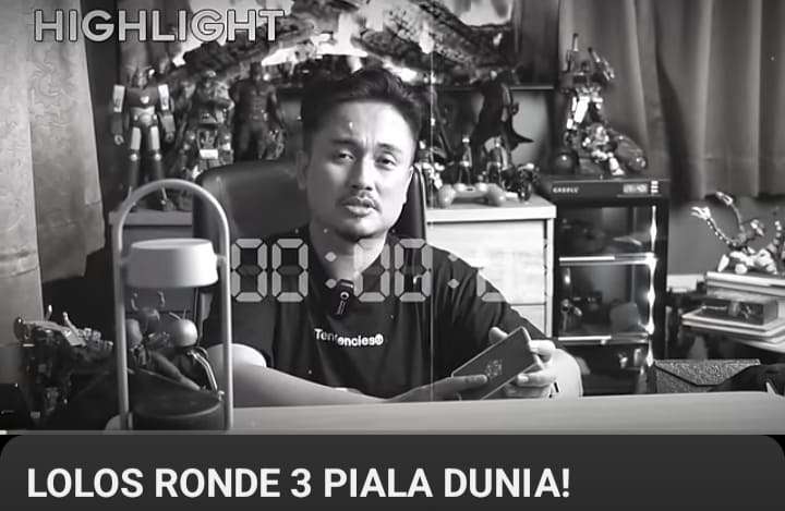 Denny Darko Menerawang Indonesia