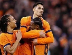 Gelandang Belanda Keturunan Indonesia: Karir dan Perjalanan Mereka di Eropa