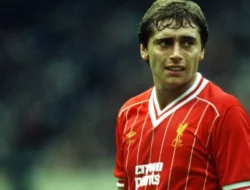 Michael Robinson: Dari Liverpool ke Osasuna, Legenda di Dua Dunia