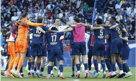 Taktik PSG musim ini Pemain kunci dan strategi dominasi.