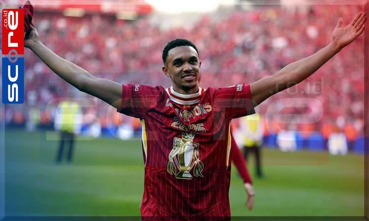 Alexander-Arnold Pilihan Utama Arne Slot