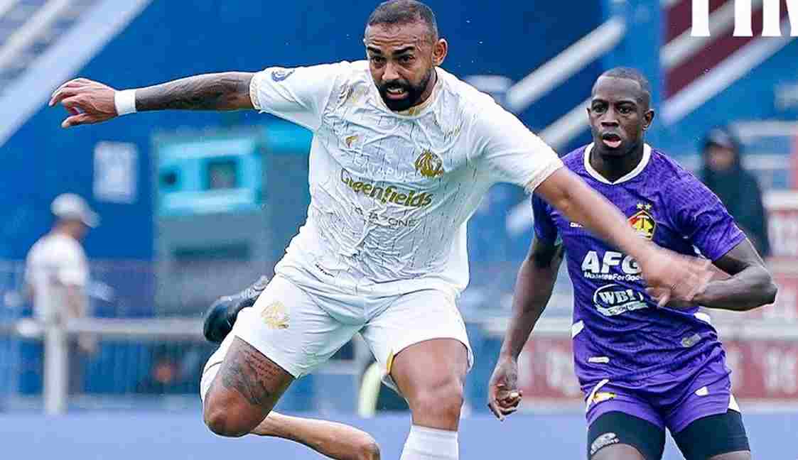 Formasi Terbaru Arema FC vs Persik Kediri