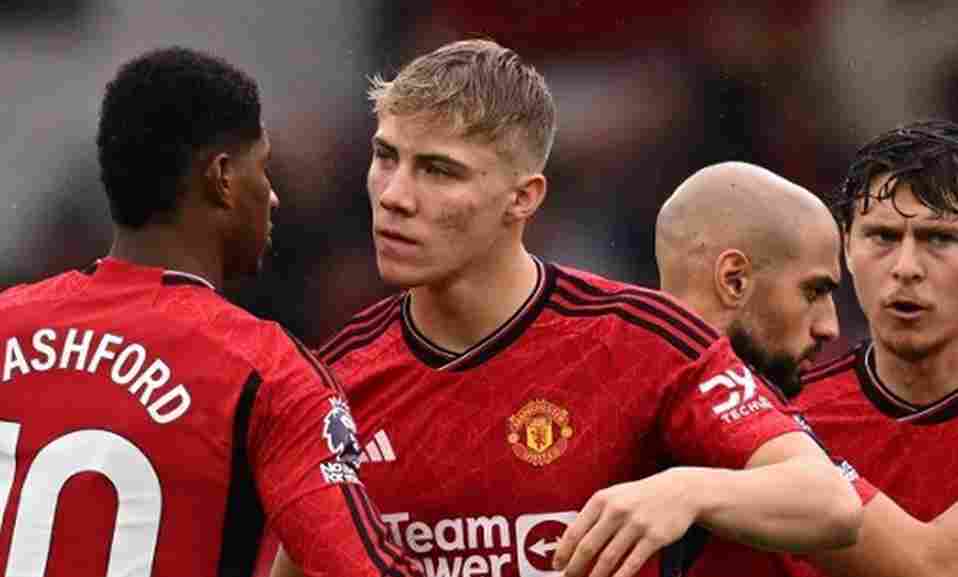 Line-up Manchester United vs Brentford di Premier League.