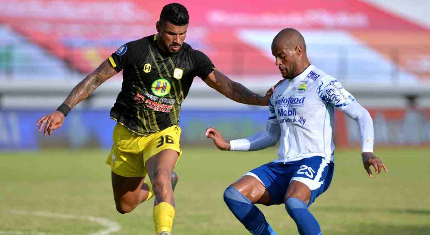Rekor Pertemuan Persib Bandung vs Barito Putera