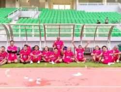 Libur Kompetisi, Legenda Persebaya Mabar Bareng Arema Di Stadion Delta Sidoarjo