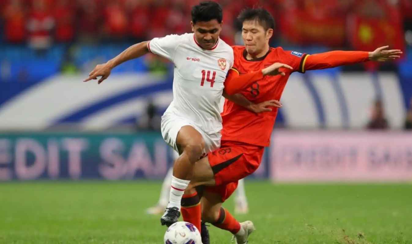 Analisis skor & performa pemain kunci laga ini.