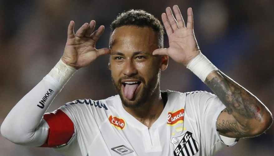 Daftar Rekor Fantastis Pemain Sepak Bola Dunia.