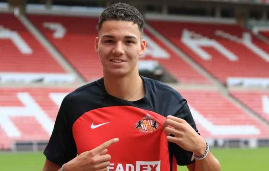 Karier & skill bek keturunan incaran Timnas.