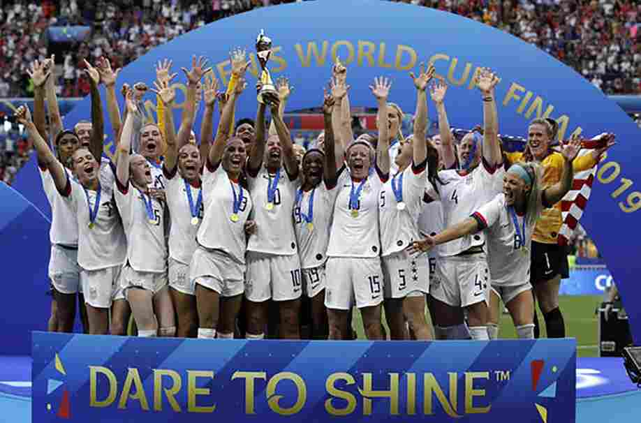 Peringkat dunia FIFA wanita 2025 teratas.