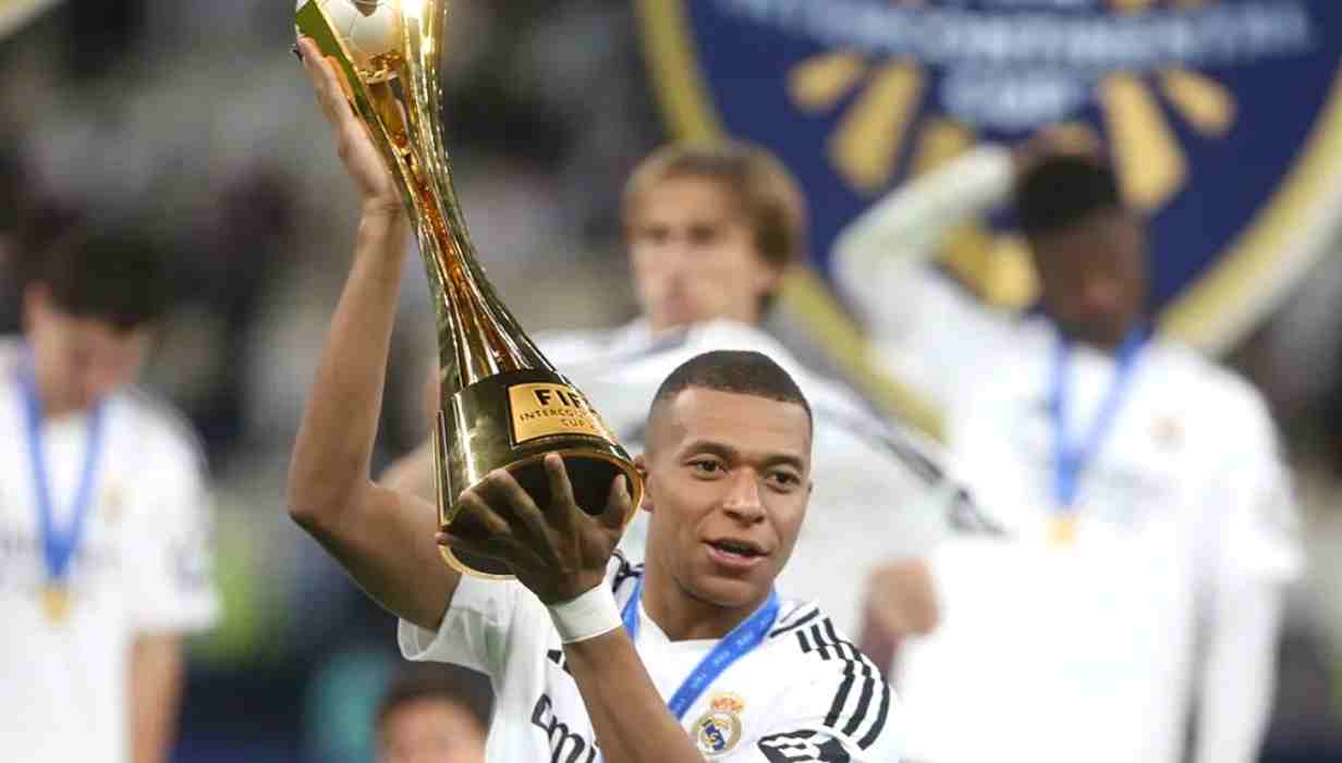 Sejarah & rekor klub pemenang gelar terbanyak.