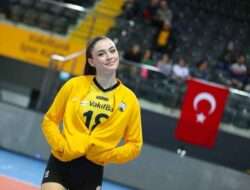 Apa Megawati Bisa Lawan Zehra Gunes di Liga Voli Turki?