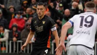 Genoa rekrut Jay Idzes