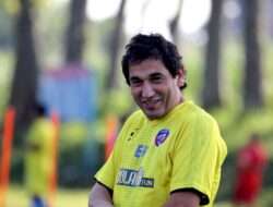 Eduardo Almeida Siapkan 2 Skenario di Laga Uji Coba Pramusim