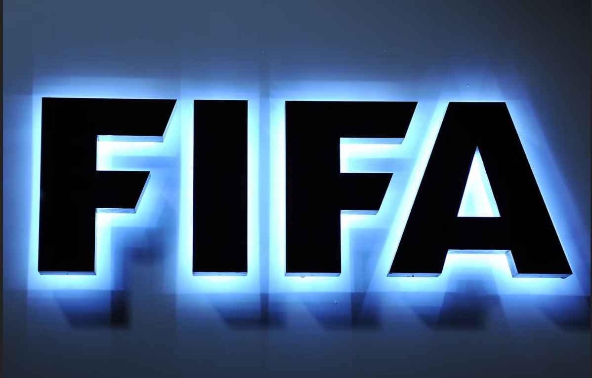 FIFA langgar aturan