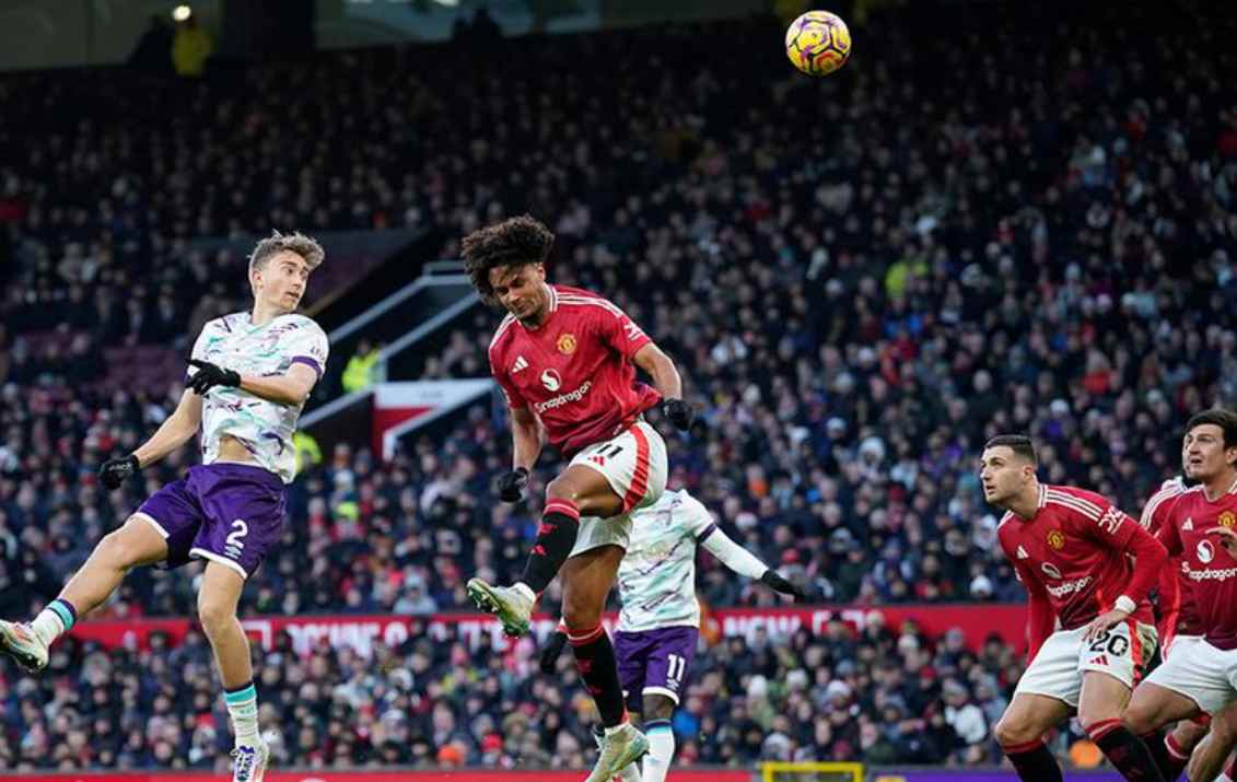 Data statistik dan riwayat pertemuan terbaru kedua tim.