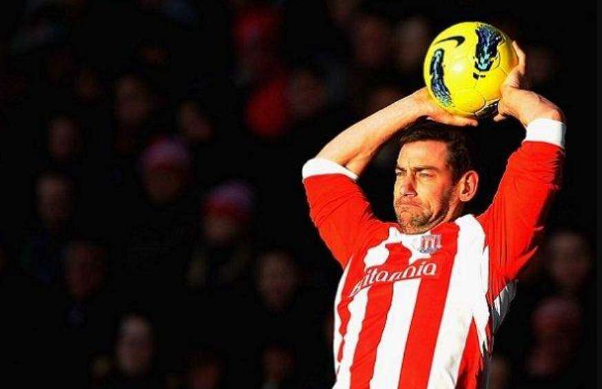 Lemparan Mematikan Rory Delap Senjata Rahasia yang Ditakuti