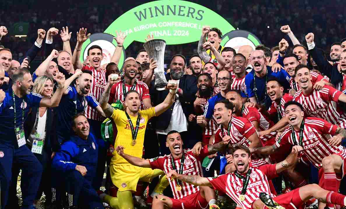 Apakah Juara Conference League Masuk Liga Champion? Simak! Penjelasan jatah tiket UCL untuk kampiun Liga Konferensi.