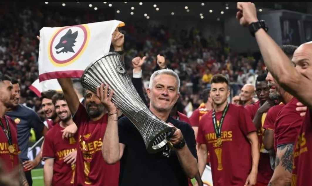 Siapa klub peraih trofi UEFA Conference League terbanyak