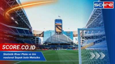 River Plate vs tim nasional Sepak bola Meksiko