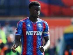 Proses Rekrut Marc Guehi Dapat Lampu Hijau dari Crystal Palace