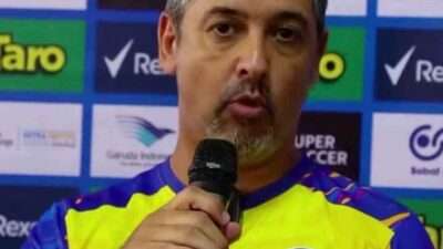 Marcos Santos Didesak Melirik Pemain Lokal Arema FC