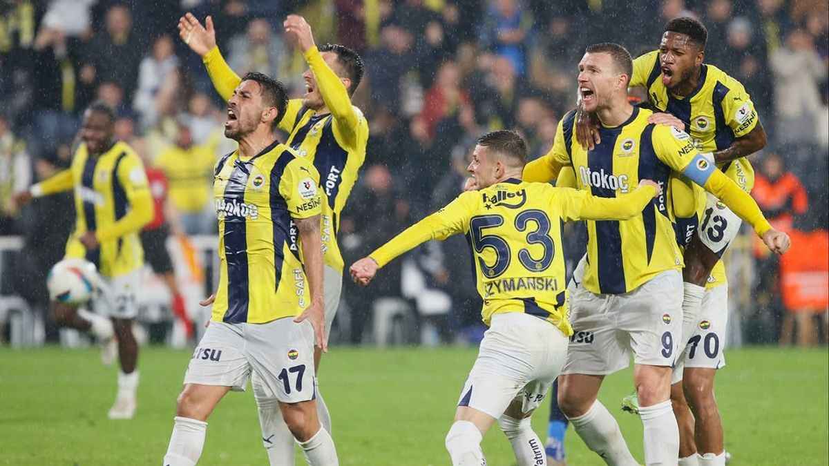 Prediksi Skor Benfica vs Fenerbahce